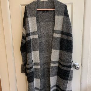 Long gnw sweater
